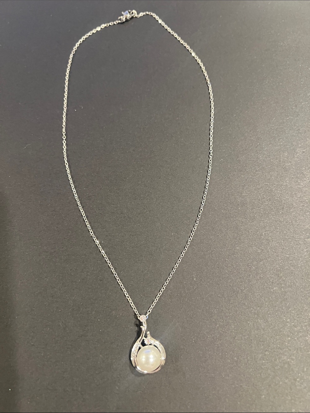 Elegant Silver Pearl Pendant Necklace - Women Jewelry. Dainty Necklace